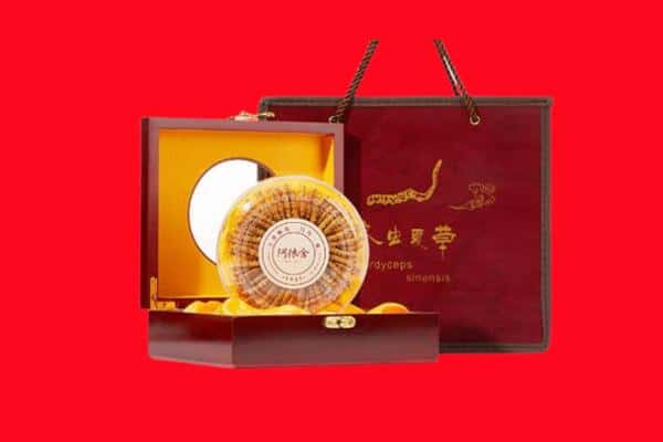 收购资讯:重庆大渡口区回收冬虫夏草是按克吗